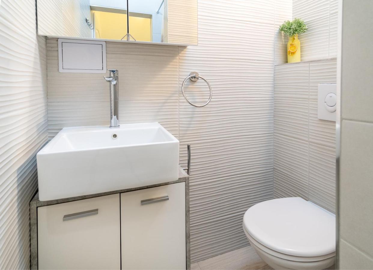 Apartment Tomas Сплит Экстерьер фото